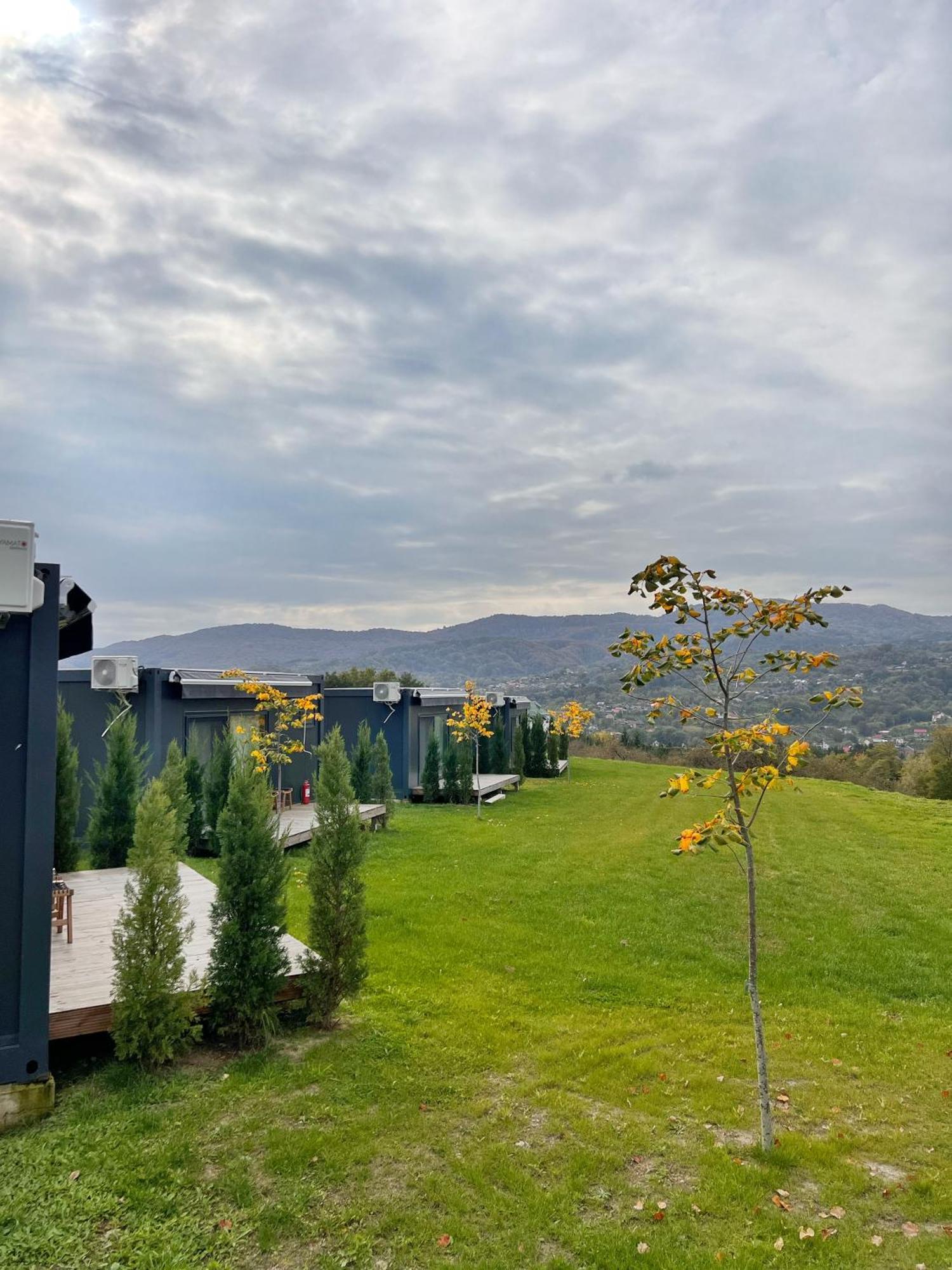 Flandra Glamping Hotel Corbeni Bagian luar foto