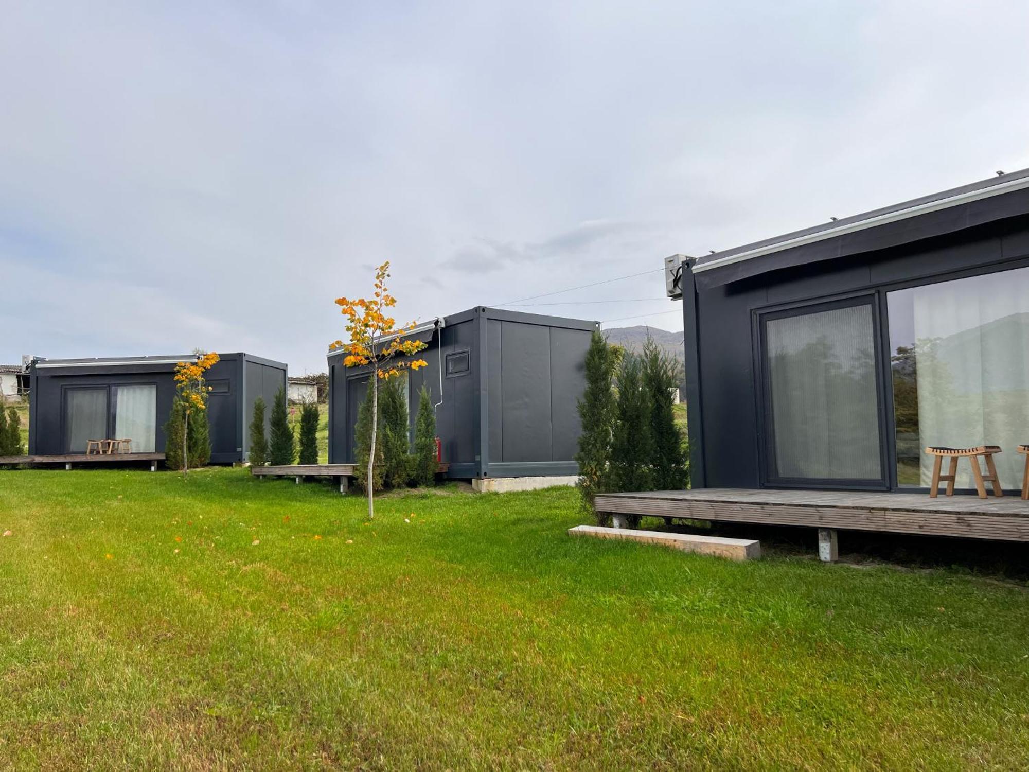 Flandra Glamping Hotel Corbeni Bagian luar foto