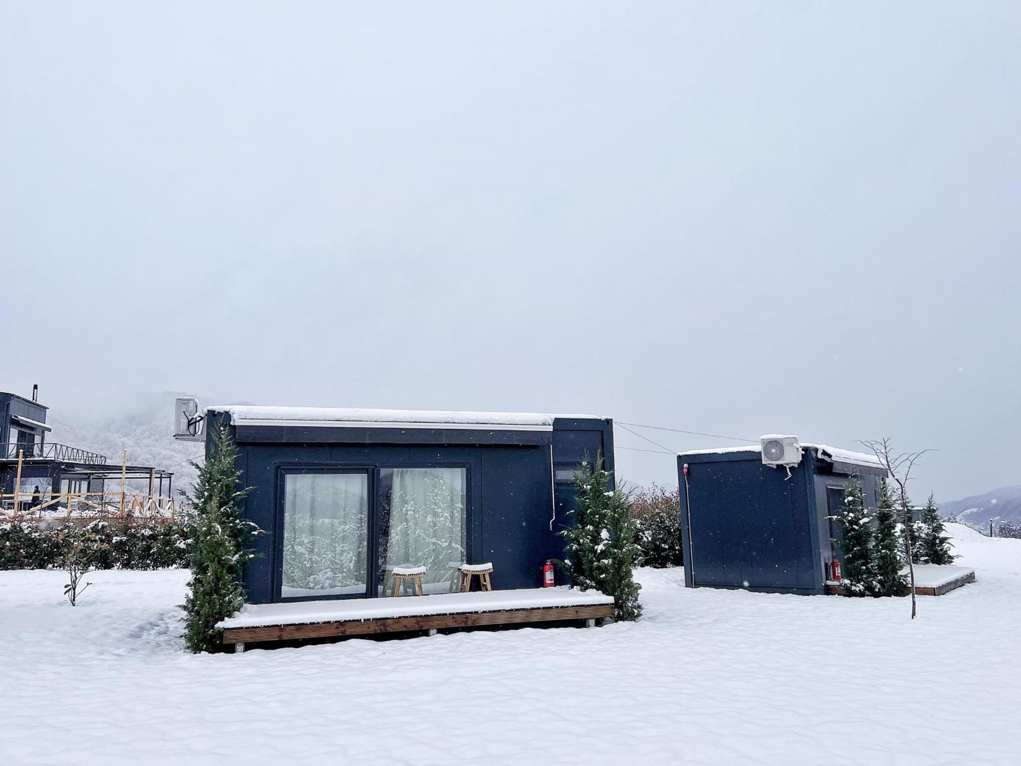 Flandra Glamping Hotel Corbeni Bagian luar foto