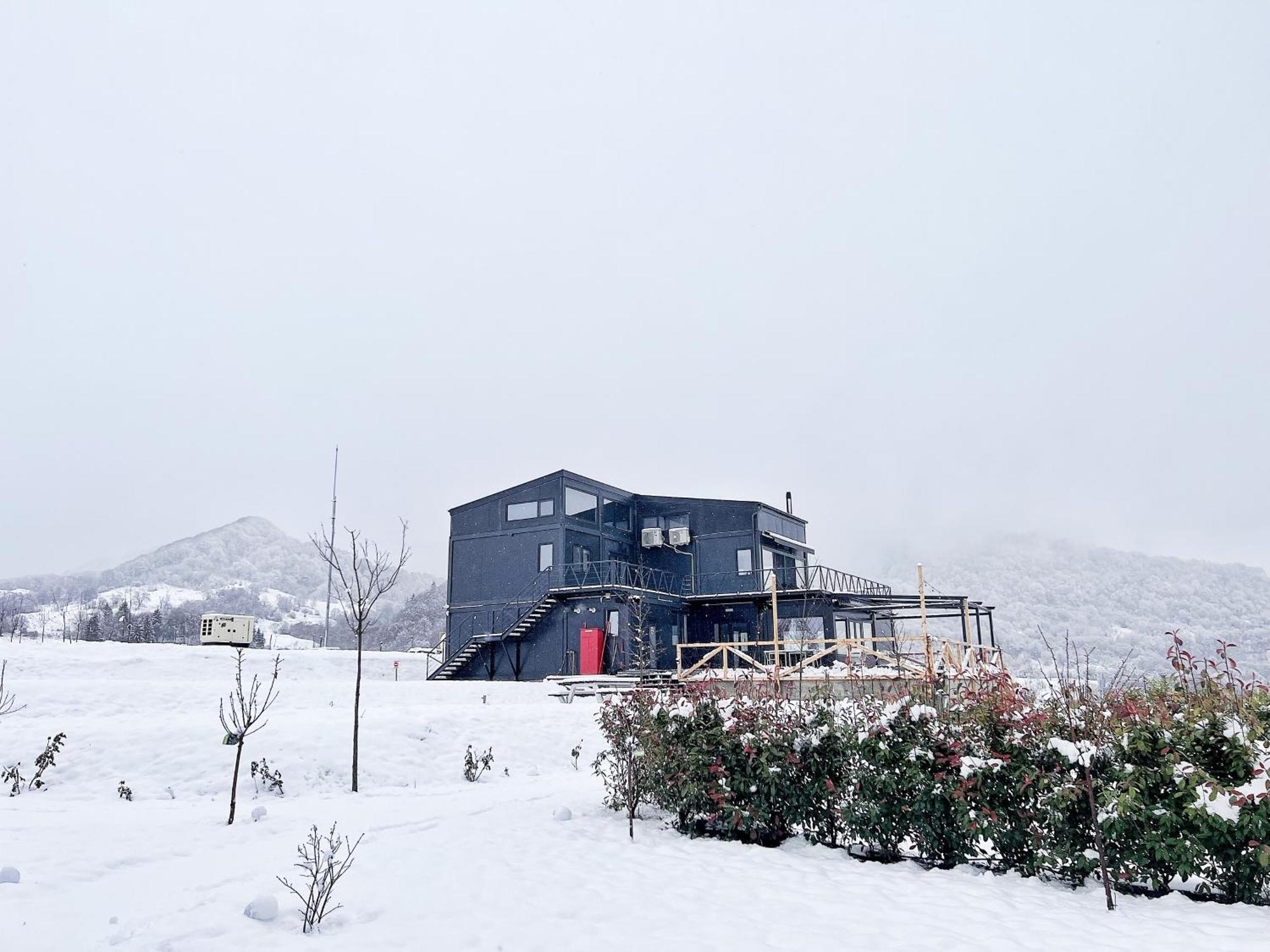 Flandra Glamping Hotel Corbeni Bagian luar foto