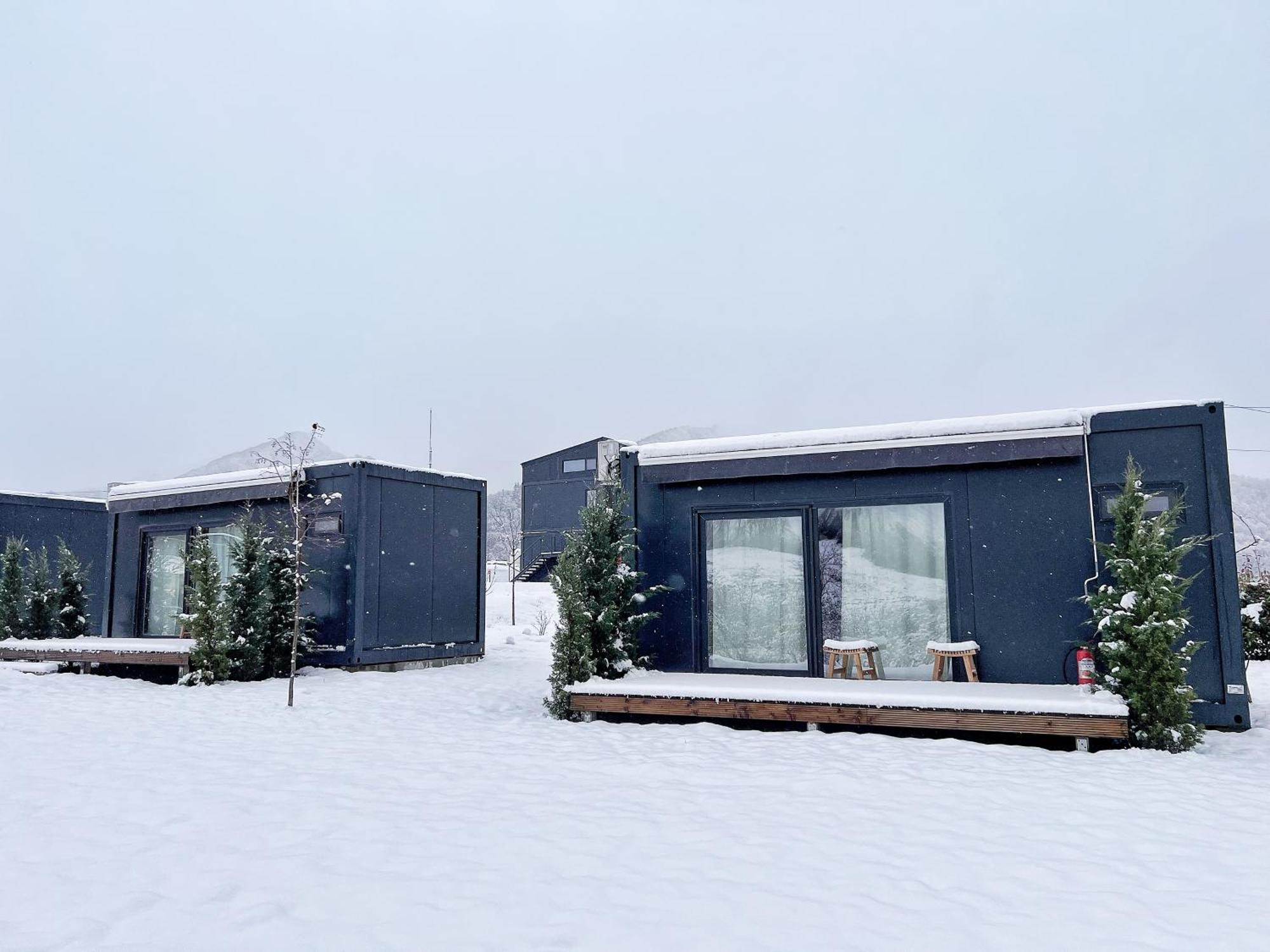 Flandra Glamping Hotel Corbeni Bagian luar foto